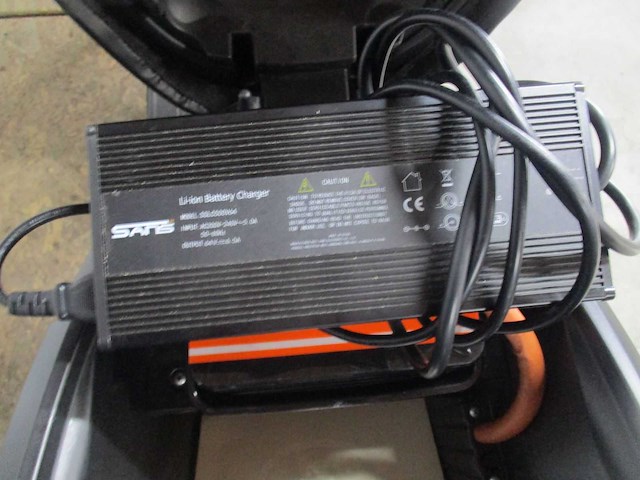 Ecooter - snorscooter - e2 s30 - scooter - afbeelding 2 van  11