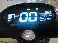 Ecooter - snorscooter - e2 s30 - scooter - afbeelding 10 van  11