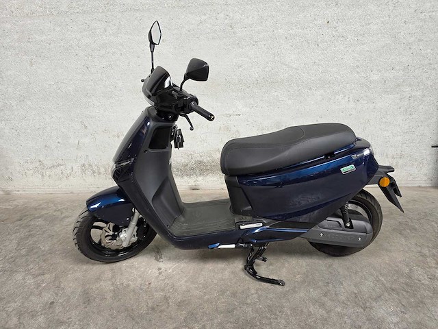 Ecooter - snorscooter - e3 34 ah - elektrische 25km uitvoering fsl25f - afbeelding 1 van  9