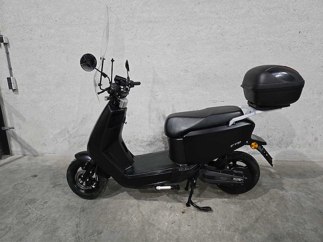 Ecooter - snorscooter - et2 20 ah - elektrische 25km uitvoering fpf51p - afbeelding 1 van  8