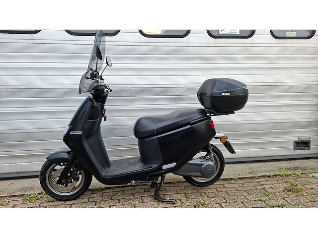 Ecooter e2 25km elektrische snorscooter - afbeelding 1 van  9