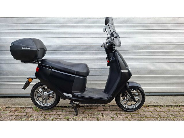 Ecooter e2 25km elektrische snorscooter - afbeelding 5 van  9