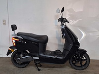 Ecooter et3 elektrische 45km bromscooter - afbeelding 5 van  8