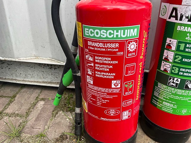 Ecoschuim/ ansul 6 liter brandblusser (2x) - afbeelding 2 van  6