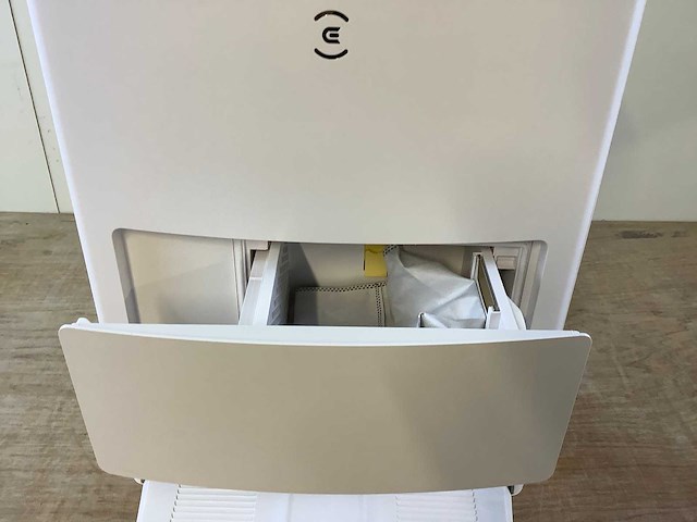Ecovacs deebot 20 omni robotstofzuiger - afbeelding 5 van  9