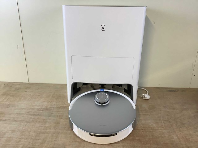 Ecovacs deebot t20 omni robotstofzuiger - afbeelding 1 van  9