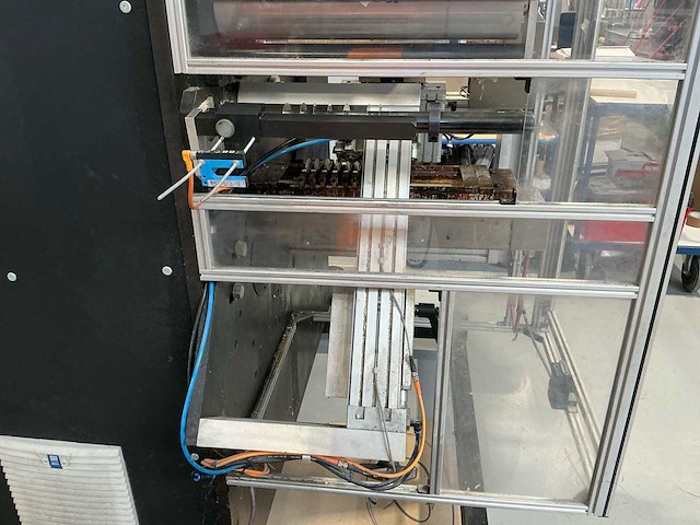 Edale - alpha - print- en etiketteermachine - 2012 - afbeelding 8 van  37