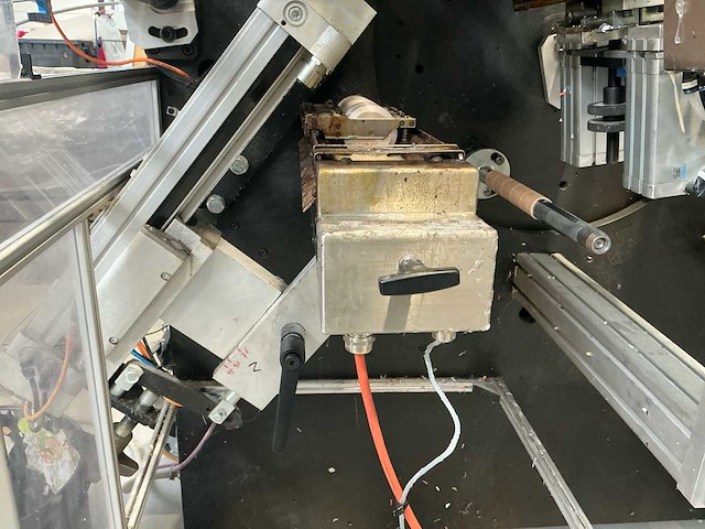 Edale - alpha - print- en etiketteermachine - 2012 - afbeelding 10 van  37