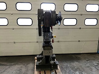 Edel vm36 / 200 stansmachine - afbeelding 1 van  8