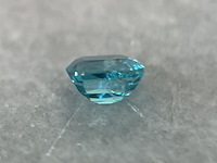 Edelsteen - 0.81 carat natuurlijke apatiet - afbeelding 2 van  4