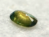 Edelsteen - 0.91 carat natuurlijke groene saffier - afbeelding 2 van  6