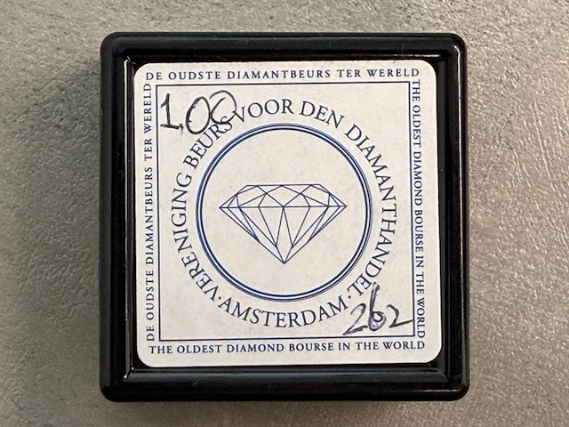 Edelsteen - 1.00 carat natuurlijke robijn - afbeelding 2 van  2