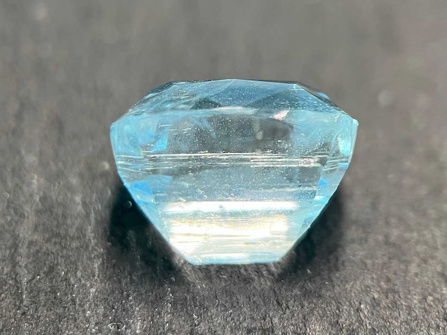 Edelsteen - 10.40 carat natuurlijke aquamarijn - afbeelding 4 van  4