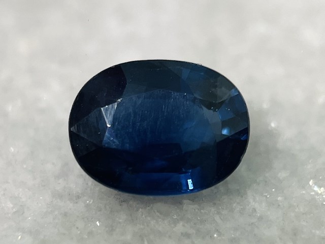 Edelsteen - 1.66 carat natuurlijke saffier - afbeelding 1 van  4
