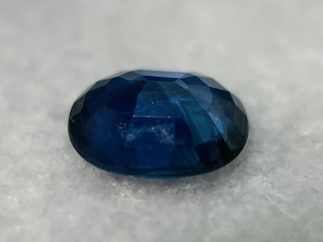 Edelsteen - 1.66 carat natuurlijke saffier - afbeelding 3 van  4