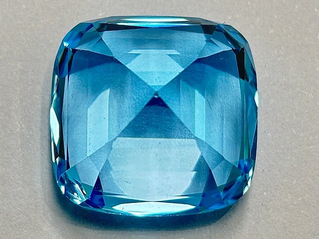 Edelsteen - 33.53 carat blauwe topaas - afbeelding 3 van  3