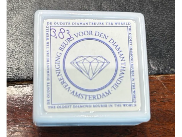 Edelsteen - 3.83 carat natuurlijke almandien - afbeelding 4 van  6