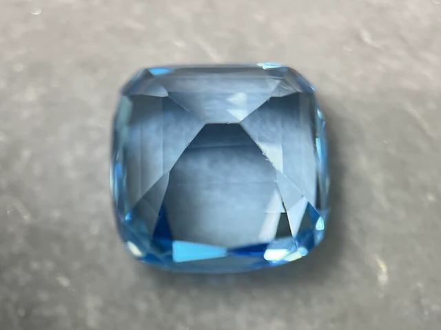 Edelsteen - 39.30 carat blauwe topaas - afbeelding 3 van  6