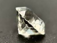 Edelsteen - 4.29 carat hiddeniet - afbeelding 3 van  4