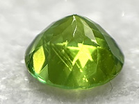 Edelsteen - 4.44 carat natuurlijke groene peridoot - afbeelding 2 van  4
