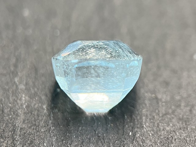 Edelsteen - 6.47 carat natuurlijke aquamarijn - afbeelding 3 van  5