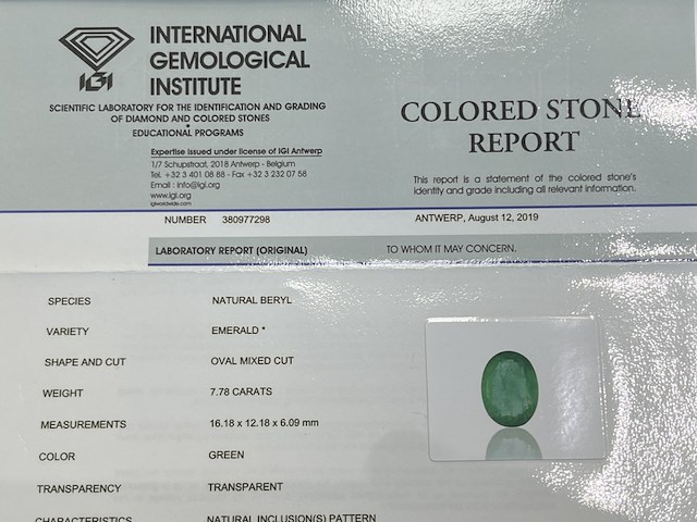 Edelsteen - 7.78 carat groene smaragd (gecertificeerd) - afbeelding 4 van  6