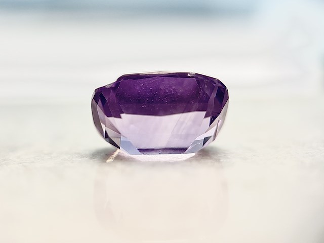 Edelsteen - 8.13 carat paarse natuurlijke amethist - afbeelding 3 van  3