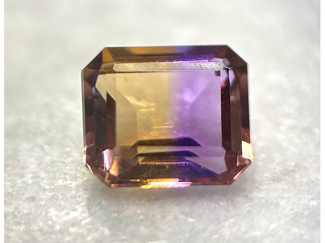 Edelsteen - 8.90 carat natuurlijke ametrien - afbeelding 1 van  4