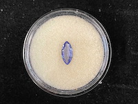 Edelsteen - blauw-paarse edelsteen - afbeelding 1 van  2