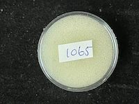 Edelsteen - blauw-paarse edelsteen - afbeelding 2 van  4