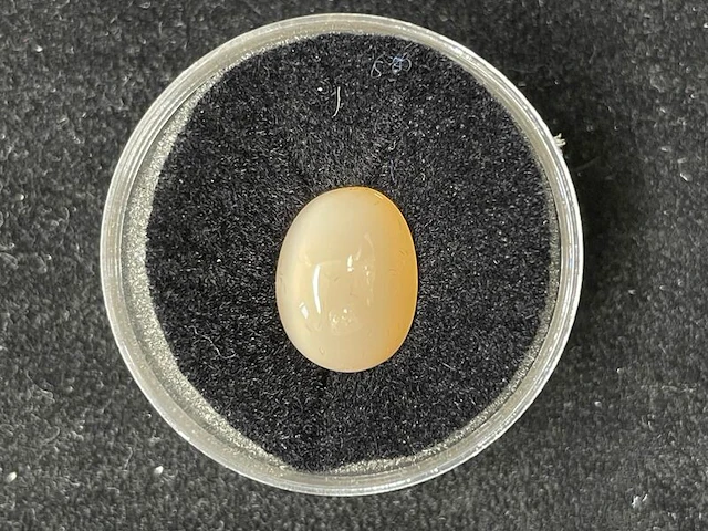 Edelsteen - oranje edelsteen - afbeelding 1 van  4