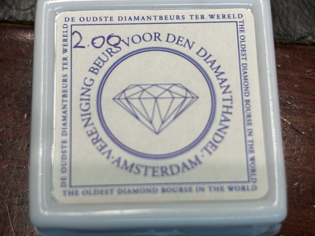 Edelsteen 2.00 carat natuurlijke paarse spinel - afbeelding 4 van  5