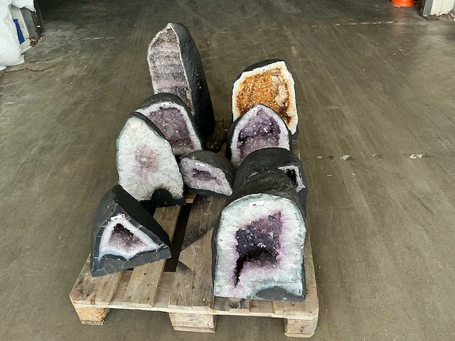 Edelsteen amethist geodes - afbeelding 8 van  15