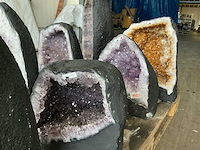 Edelsteen amethist geodes - afbeelding 9 van  15