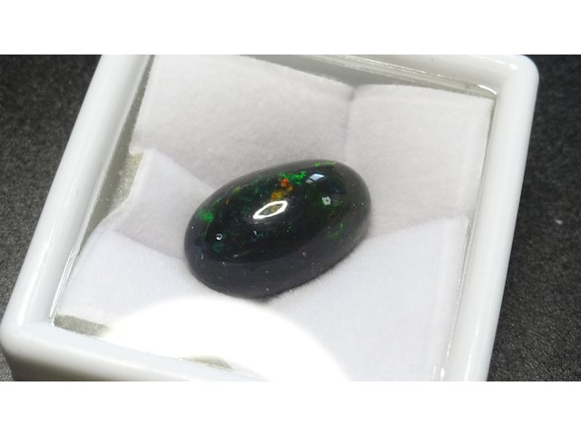 Edelsteen | natural black opal 11.50ct - afbeelding 3 van  5