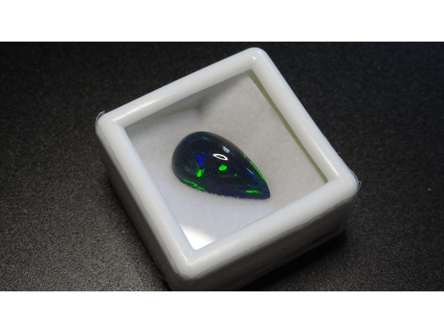 Edelsteen | natural black opal 4.23ct - afbeelding 3 van  4