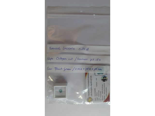 Edelsteen | natural emerald 0.85ct - afbeelding 5 van  5