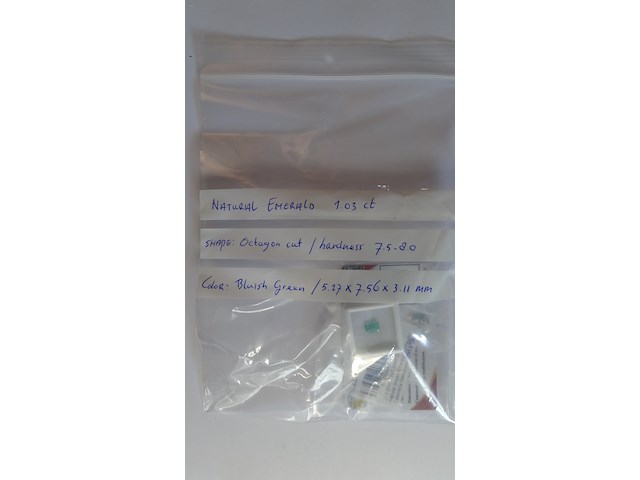Edelsteen | natural emerald 1.03ct - afbeelding 2 van  5