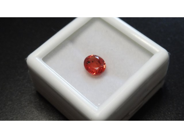 Edelsteen | natural ruby 1.54ct - afbeelding 4 van  5