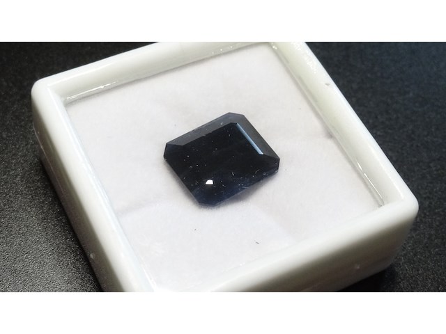 Edelsteen | natural sapphire 10.32ct - afbeelding 3 van  5