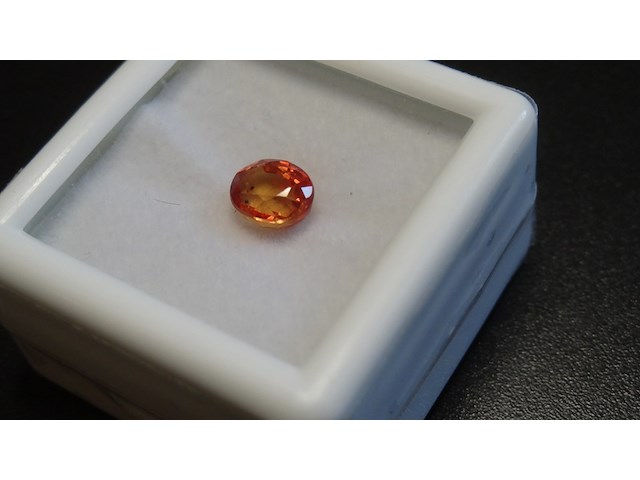 Edelsteen | natural sapphire 1.18ct - afbeelding 3 van  5