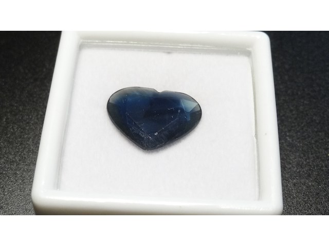 Edelsteen | natural sapphire 8.93ct - afbeelding 5 van  6