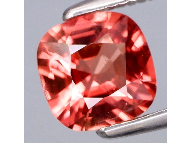Edelsteen | natural spinel 1.04ct - afbeelding 1 van  5
