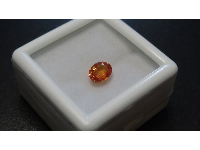 Edelsteen | natural yellow songea sapphire 1.11ct - afbeelding 4 van  5