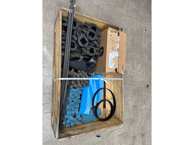 Edenhall - bietenrooier onderdelen ongebruikt - afbeelding 1 van  4