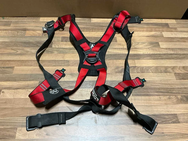 Edge safety equipment - - veiligheidsharnas (2x) - afbeelding 1 van  3