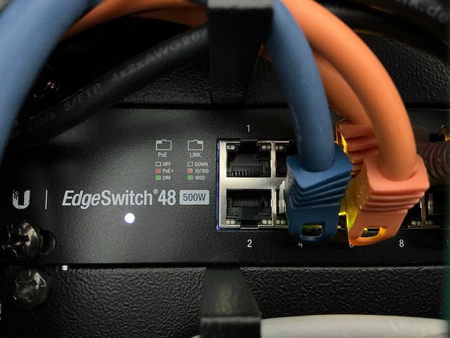 Edge switch 48 (500w) 19" switch - afbeelding 2 van  3