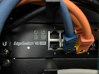 Edge switch 48 (500w) 19" switch - afbeelding 2 van  3