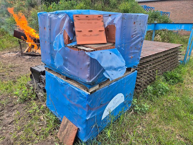 Edilians tle 1/2 tp 20x30 dakpannen (550x) - afbeelding 1 van  3