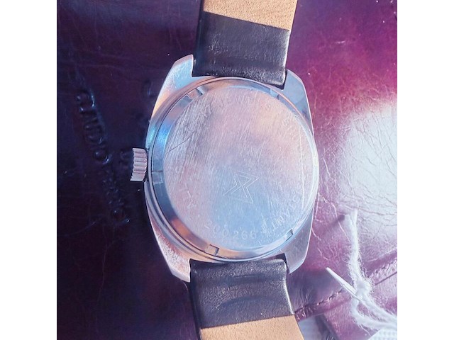 Edox delfin mechanisch herenhorloge - ufo model - afbeelding 9 van  9